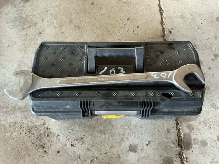 #103-•-assorted-large-combination-&-open-end-wrenches-with-plastic-tool-box-image-1