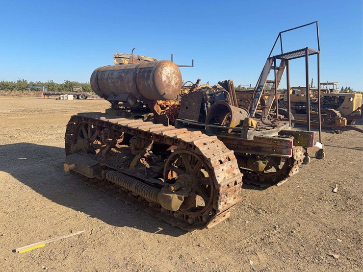 caterpillar-65-image-5