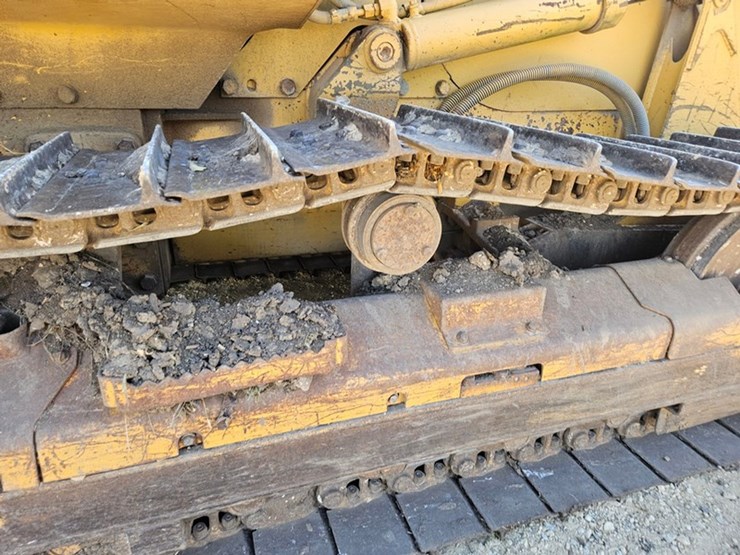 caterpillar-d3c-image-22