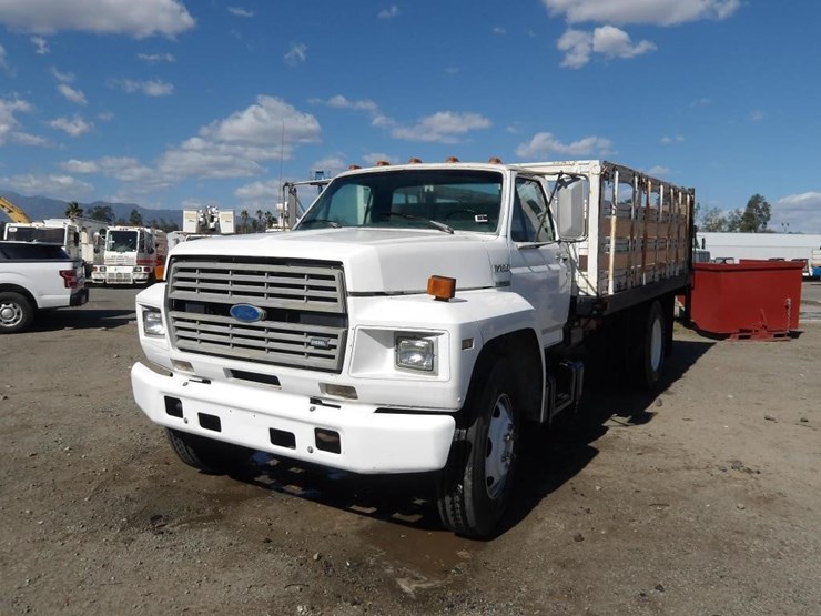1993-ford-f700-image-1