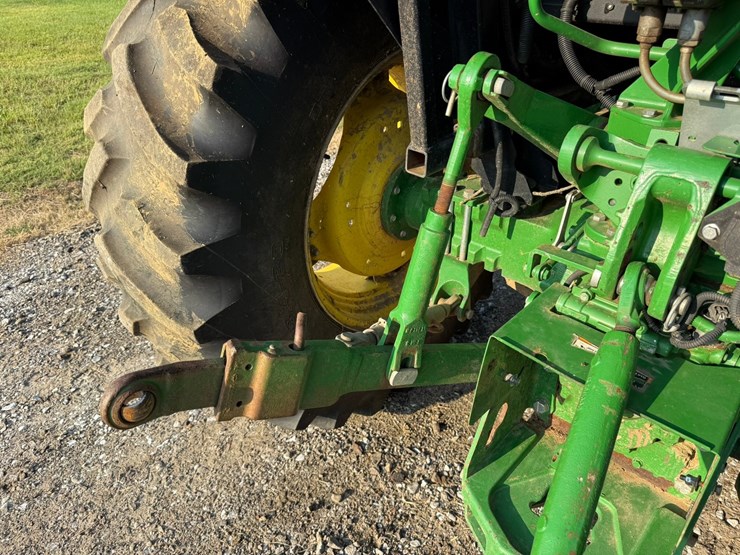 2019-john-deere-5090e-image-25