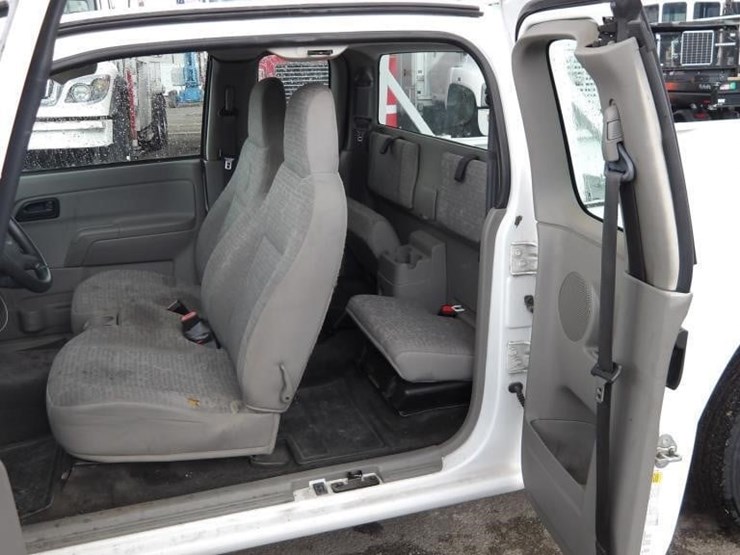 2007-gmc-canyon-image-13
