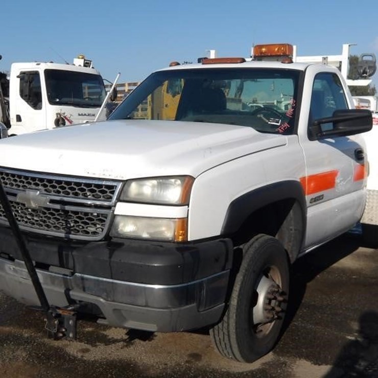 2005 CHEVROLET SILVERADO 3500