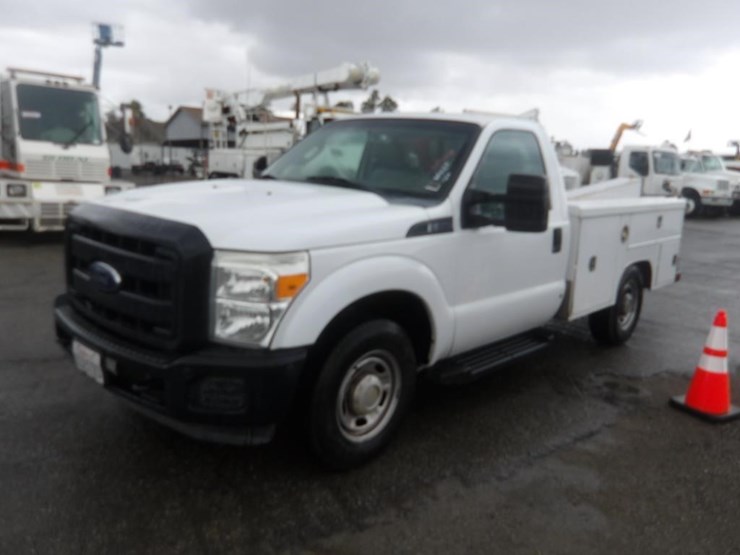 2015-ford-f250-image-2
