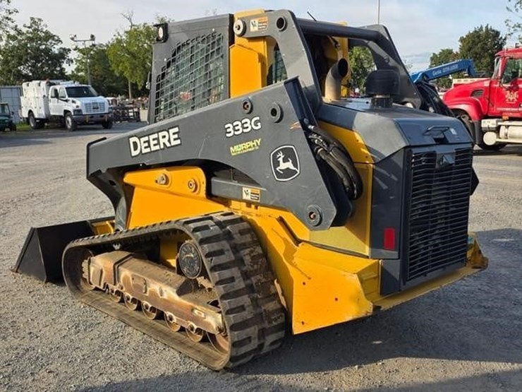 2019-deere-333g-image-4