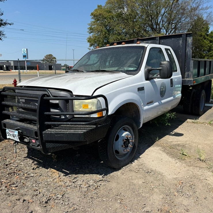 2004 FORD F450
