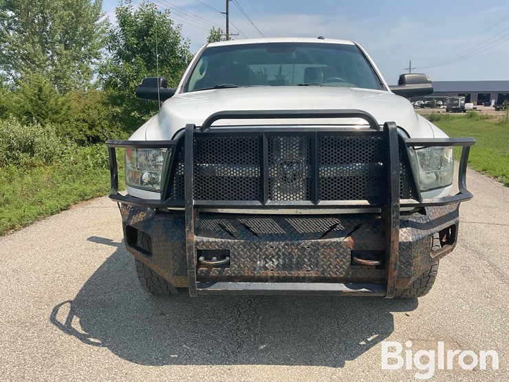 2014-ram-2500-hd-image-2