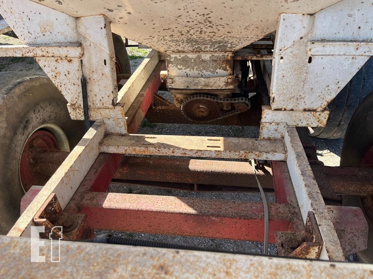 tyler-dry-fertilizer-spreader-8037-image-7