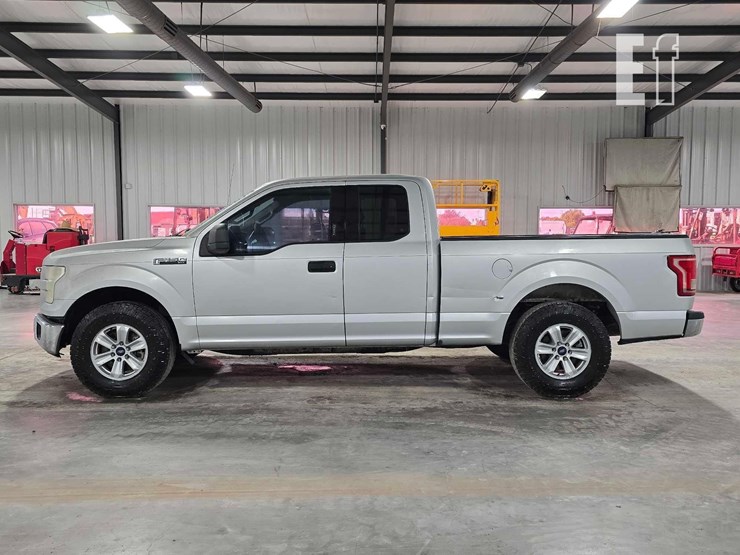 2015-ford-f150-xlt-image-5