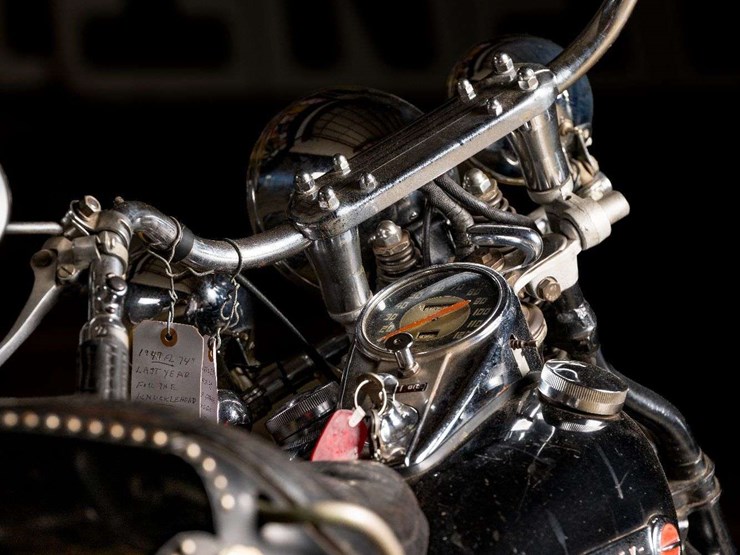 1947-harley-davidson-"74"-knucklehead-image-42