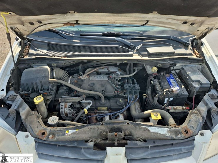 2010-dodge-grand-caravan-image-11