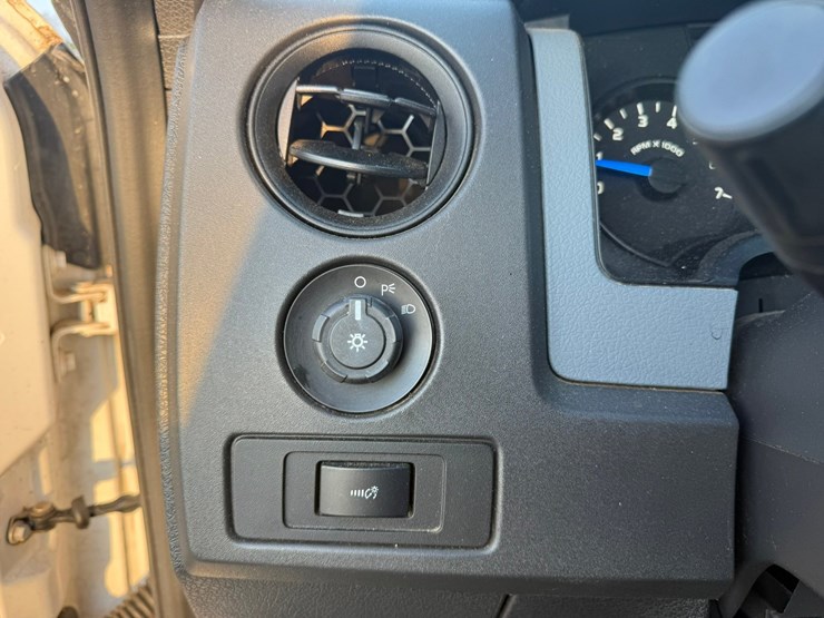 2014-ford-f150-image-56