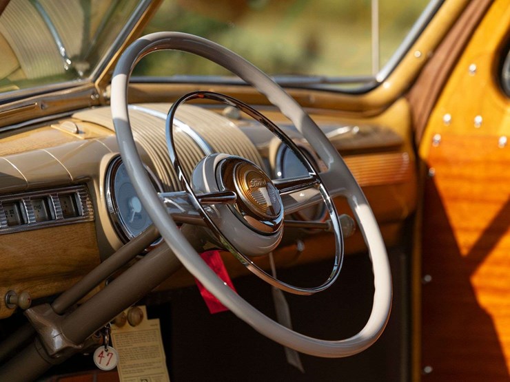1947-ford-super-deluxe-woody-wagon-image-112