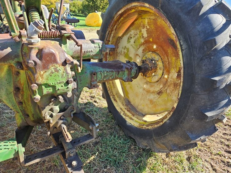 john-deere-model-b-image-19