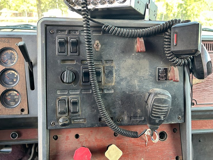 1994-mack-ch613-image-79