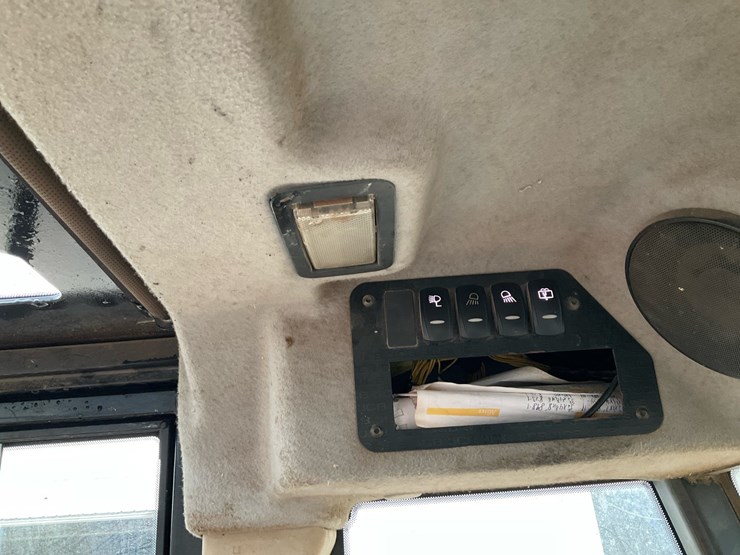 2013-jcb-tm320-image-21