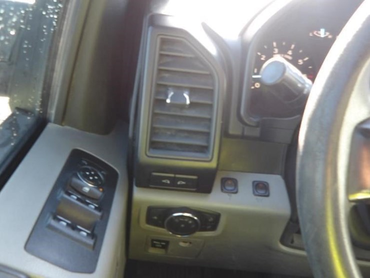 2019-ford-f150-image-23