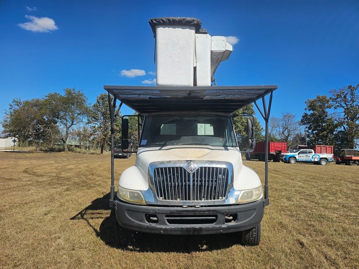 2005-international-durastar-4300-image-20