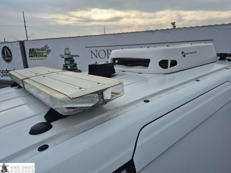 2014-ford-transit-connect-image-26
