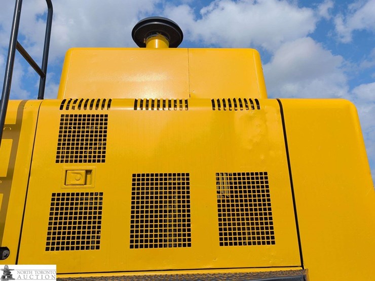 2010-john-deere-450-image-22