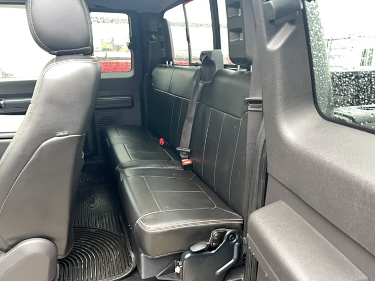 2015-ford-f350-image-12