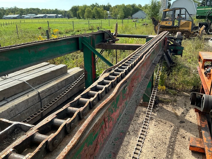 #128-•-log-deck-with-stop-and-loader-image-7