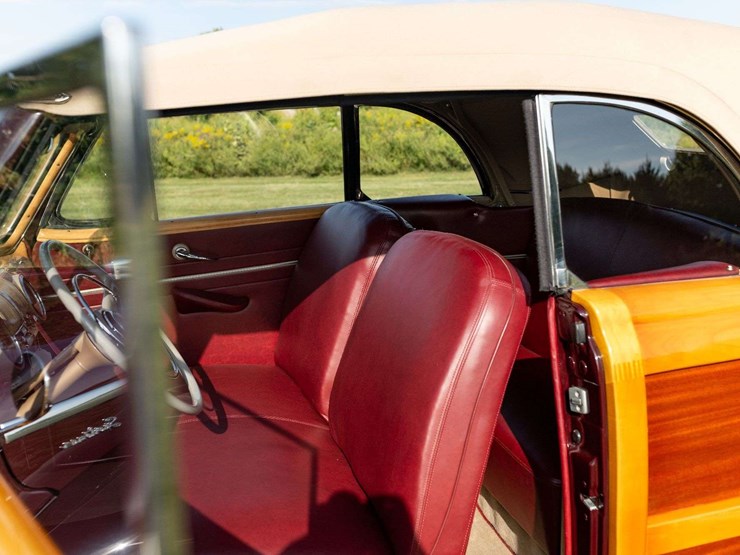 1947-ford-super-deluxe-sportsman-image-52