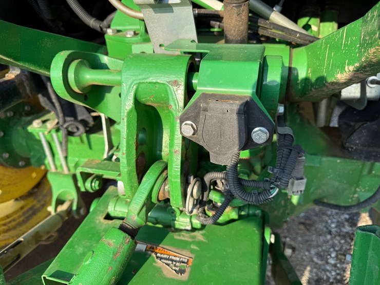 2019-john-deere-5090e-image-30