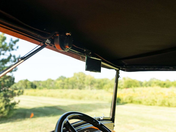 1933-ford-v8-roadster-pickup-image-29