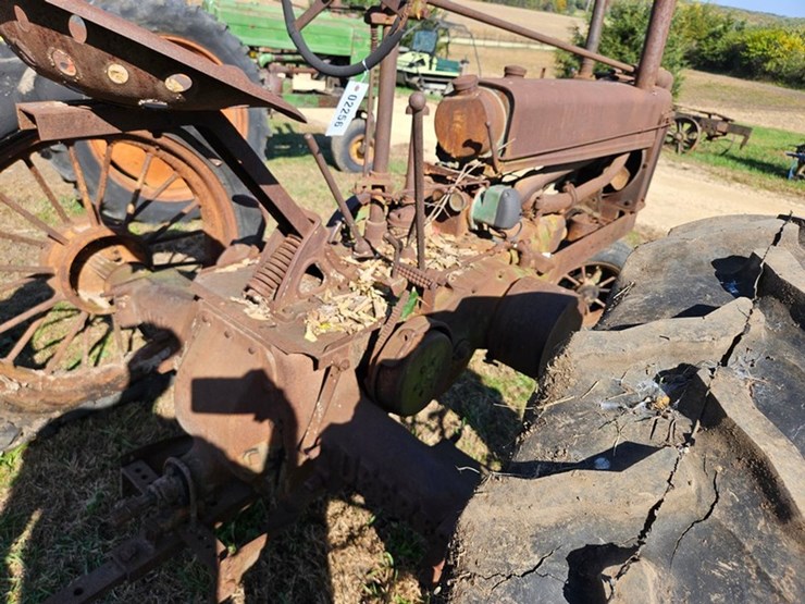 john-deere-model-b-image-20