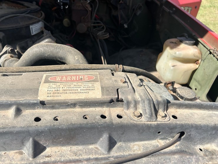 #10590-•-*inop-1985-chevrolet-d30-military-postal-unit-4x4-pickup-1gchd34jxff373404-inv#10590-image-37