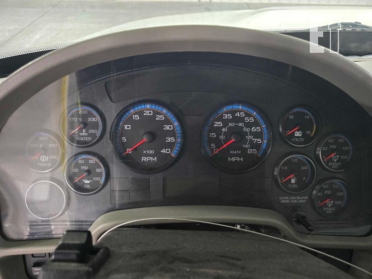 2010-international-durastar-4300-image-12