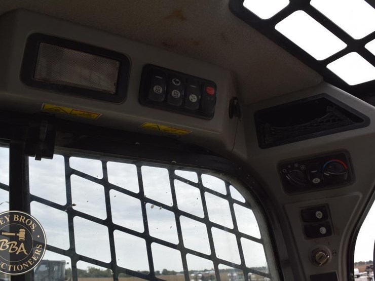 2016-caterpillar-289d-image-50