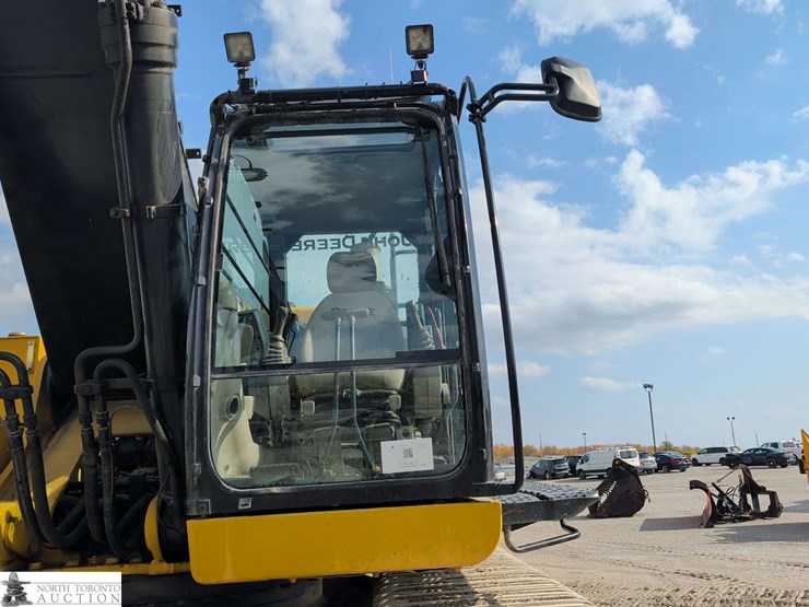 2010-john-deere-450-image-19