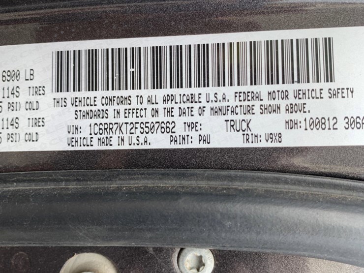 2015-dodge-ram-1500-image-9