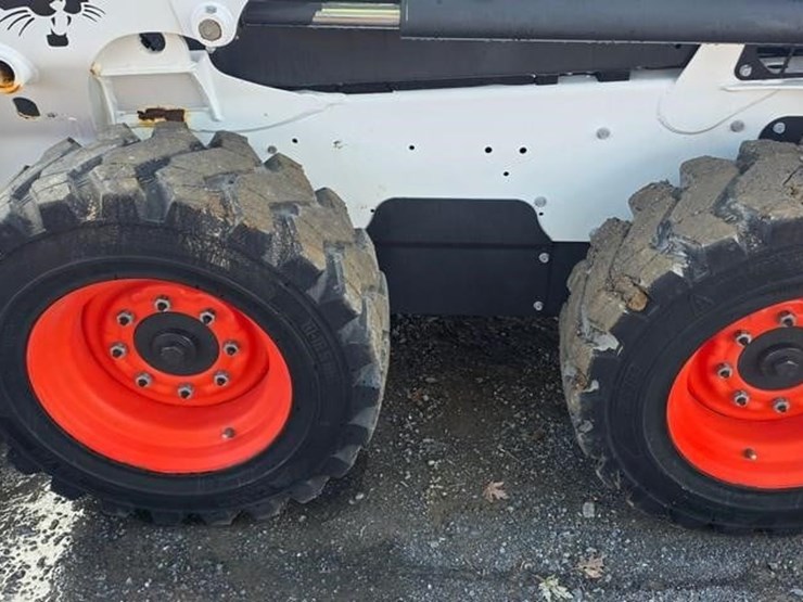 2018-bobcat-s550-image-26