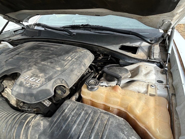 #10580-•-2011-dodge-charger-sedan-2b3cl1cg5bh575262-inv#10580-image-15