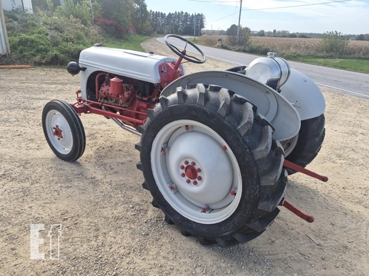 ford-8n-image-2