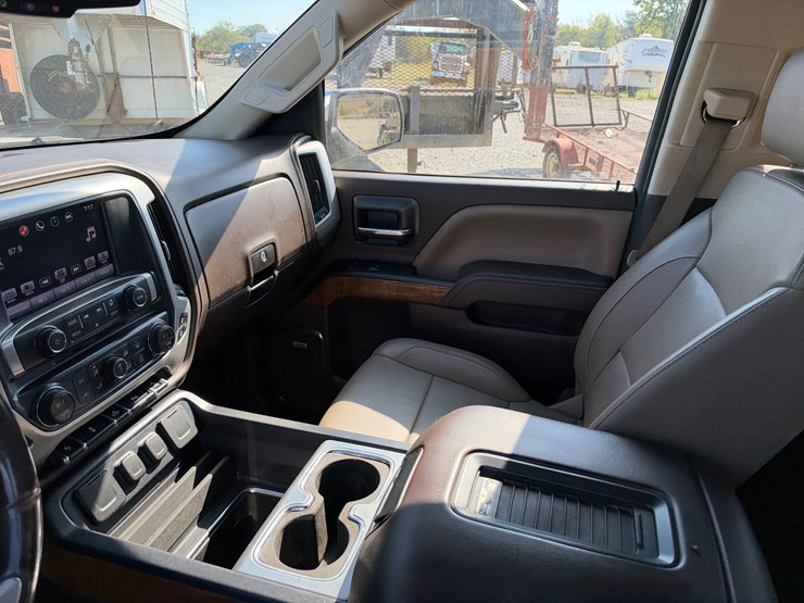 2016-gmc-1500-image-11