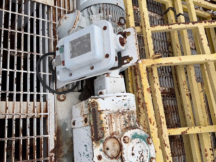 3-comp.-drilling-mud-tank-image-8