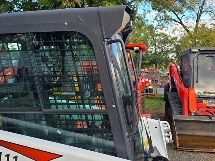 2018-bobcat-s550-image-10