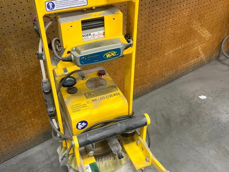 2020-wpg-model-fl1hv11dc-electric-sheet-lifter,-300-lb.-capacity,-s/n-20201445-image-2