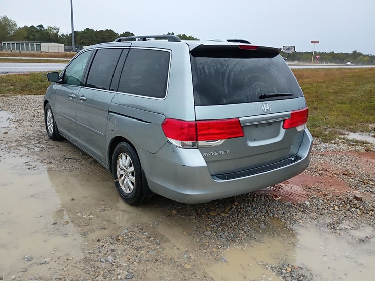 2008-honda-odyssey-image-5