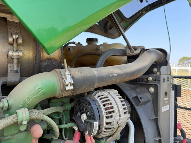 2019-john-deere-5090e-image-49