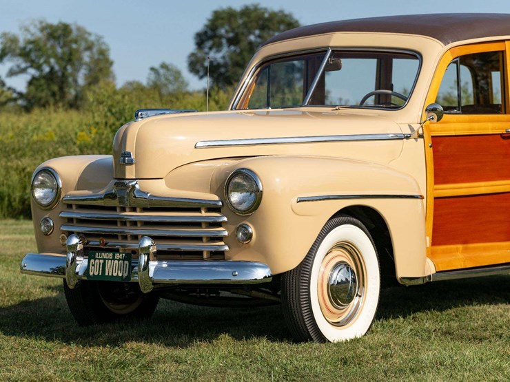 1947-ford-super-deluxe-woody-wagon-image-106