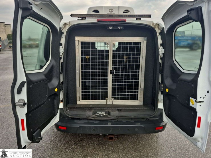 2014-ford-transit-connect-image-23