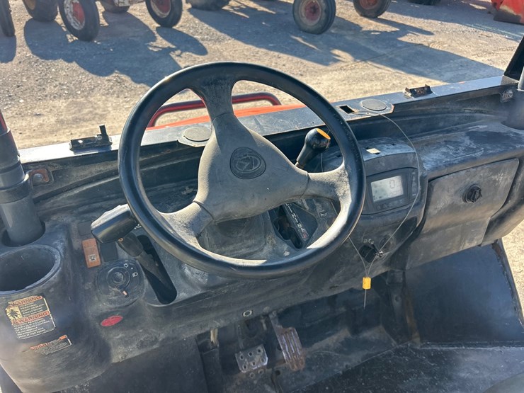 kubota-rtv-x900-image-8