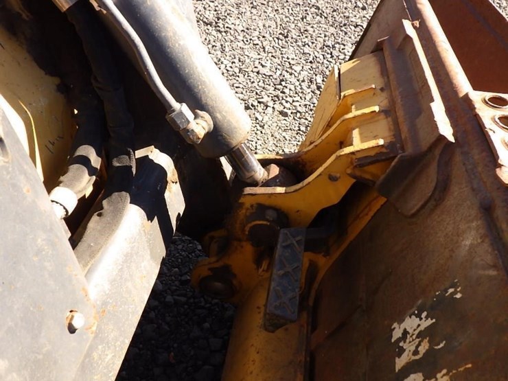 deere-318g-image-17