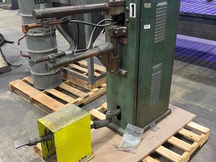peer-fr-420-spot-welder,-s/n-12774,-220v,-20-kva,-automatic-weld-timer-control-image-2