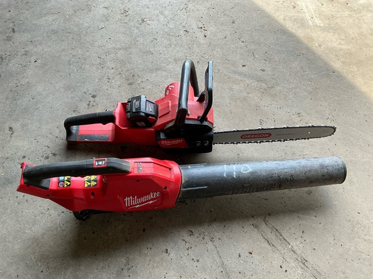 #110-•-milwaukee-m18-fuel-16"-cordless-chainsaw-&-handheld-blower-lot-image-3